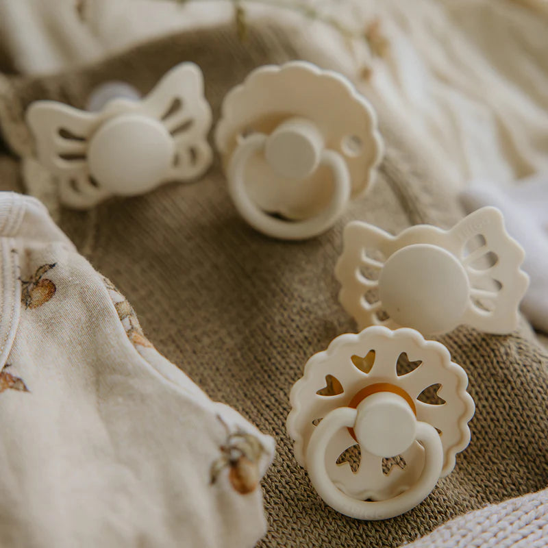 FRIGG Baby's First Pacifier - 4-Pack Floral Heart