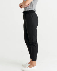 ALTITUDE JOGGER